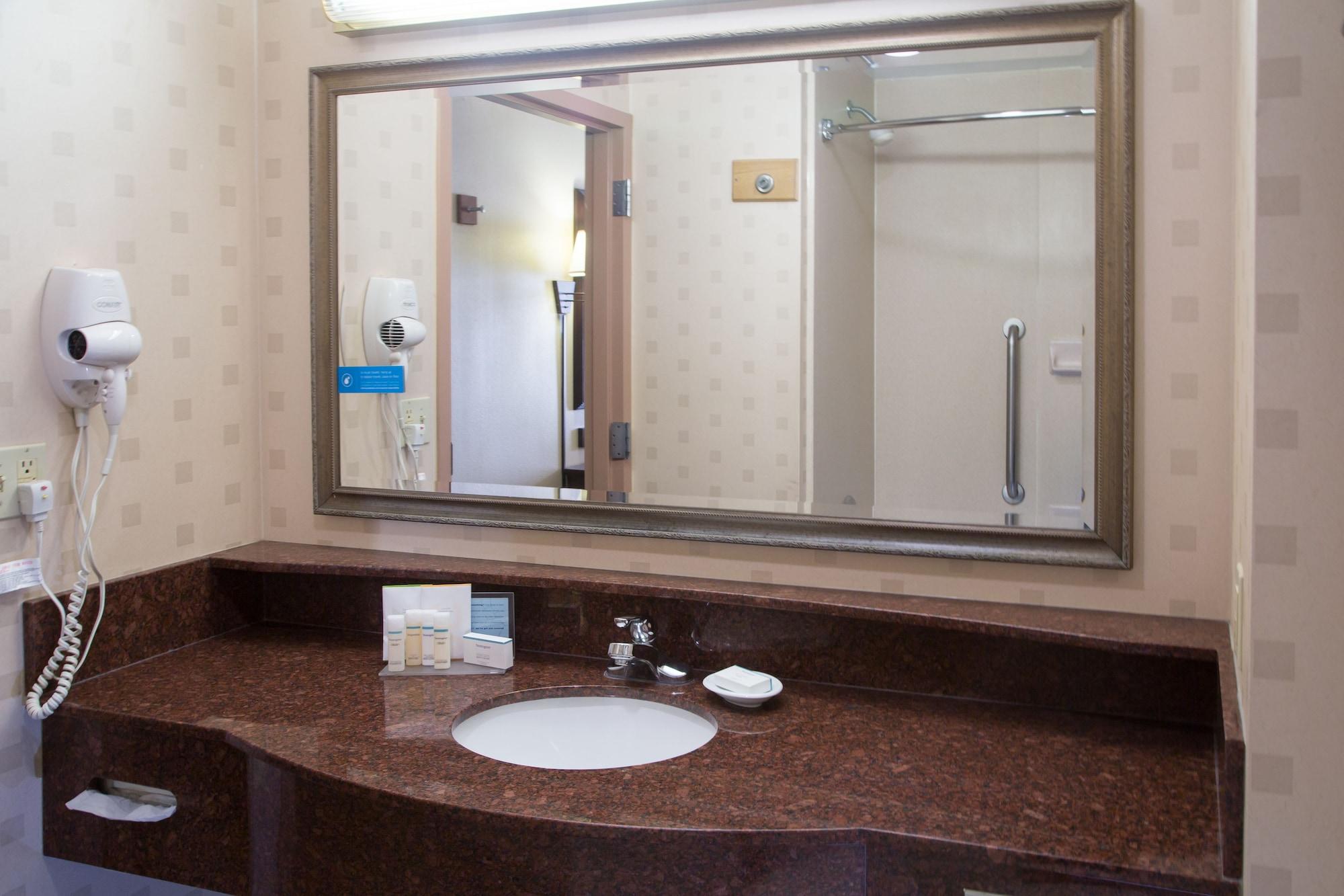Hampton Inn Oxford-West Dış mekan fotoğraf
