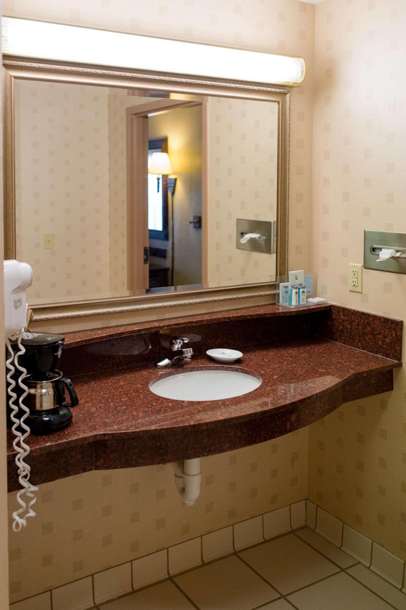 Hampton Inn Oxford-West Dış mekan fotoğraf